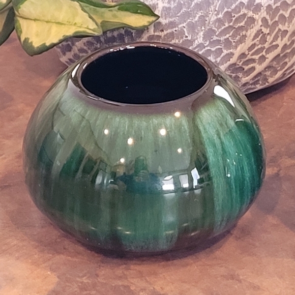 BLUE MOUNTAIN POTTERY sugar bowl and creamer - Picture 3 of 9